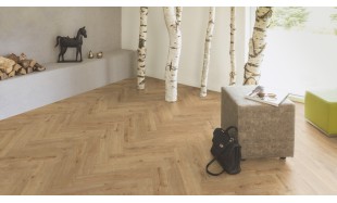 Akcija! Laminuotos grindys Kaindl Maestro Herringbone 8.0 Ąžuolas Edinburgh