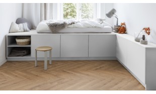 Akcija! Laminuotos grindys Kaindl Maestro Herringbone 8.0 Ąžuolas Harlech