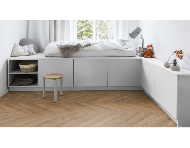 Akcija! Laminuotos grindys Kaindl Maestro Herringbone 8.0 Ąžuolas Harlech