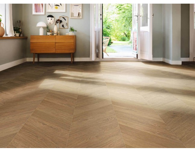 Akcija! Laminuotos grindys Haro Tritty 200 Aqua Chevron Ąžuolas Nature