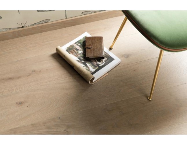 Trisluoksnė parketlentė Boen Castle Live Pure Ąžuolas Warm Grey 209 MM PKGV43FB 2 rūšis